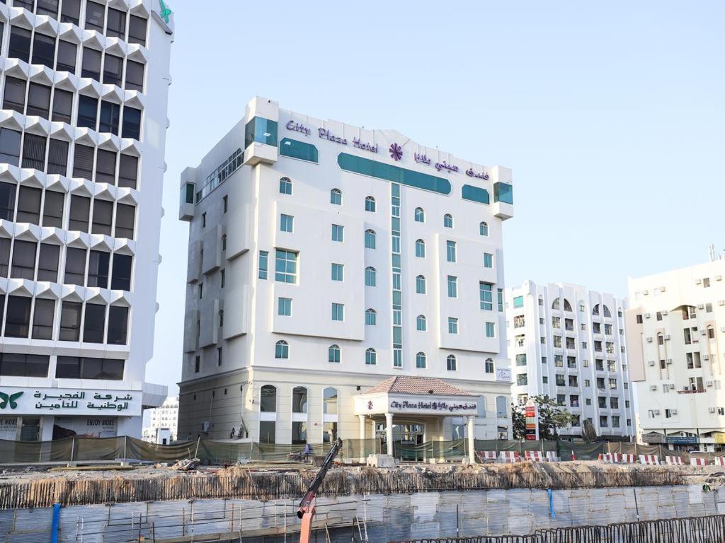 פוג'יירה City Plaza Hotel מראה חיצוני תמונה