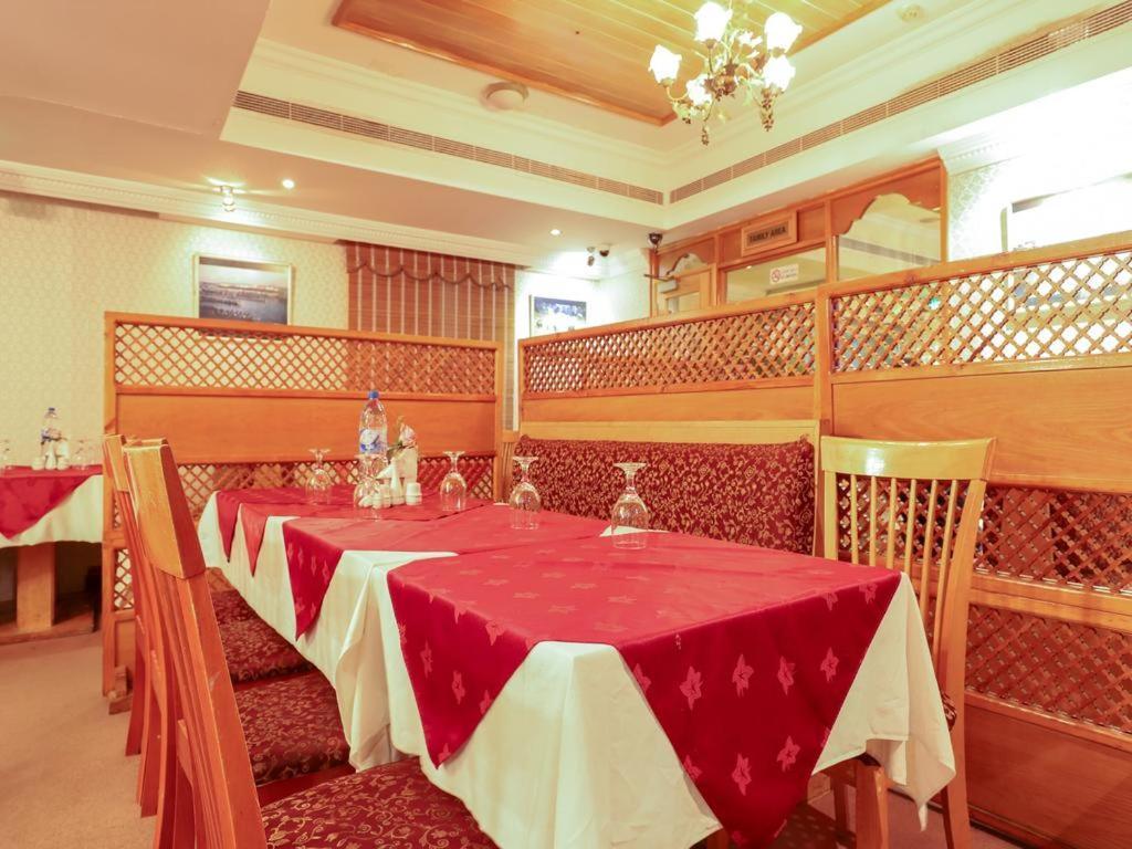 פוג'יירה City Plaza Hotel מראה חיצוני תמונה