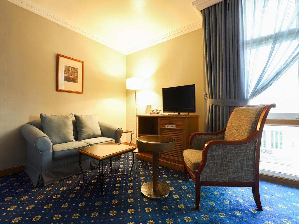 פוג'יירה City Plaza Hotel מראה חיצוני תמונה